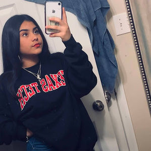 Meet your Posher, Fernanda